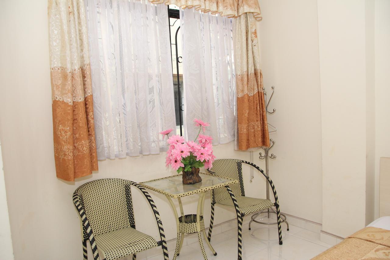 Ngan Long Hotel Ho Chi Minh-stad Buitenkant foto